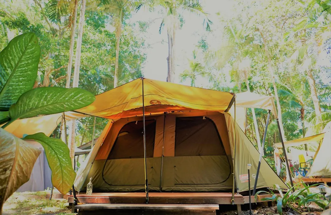 Dougies Backpackers Resort-1